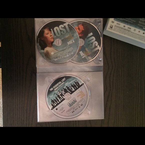 Lost Season 1 boxed set - Picture 2 of 4